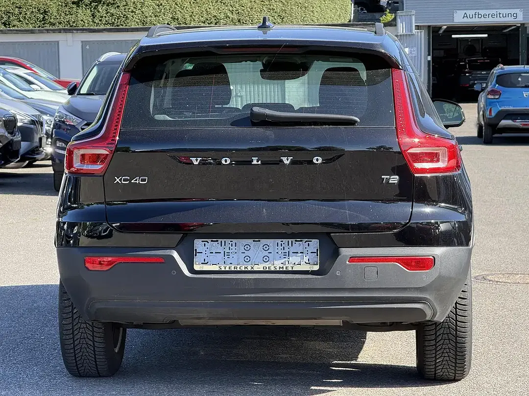 Volvo XC40 - Thumbnail 5