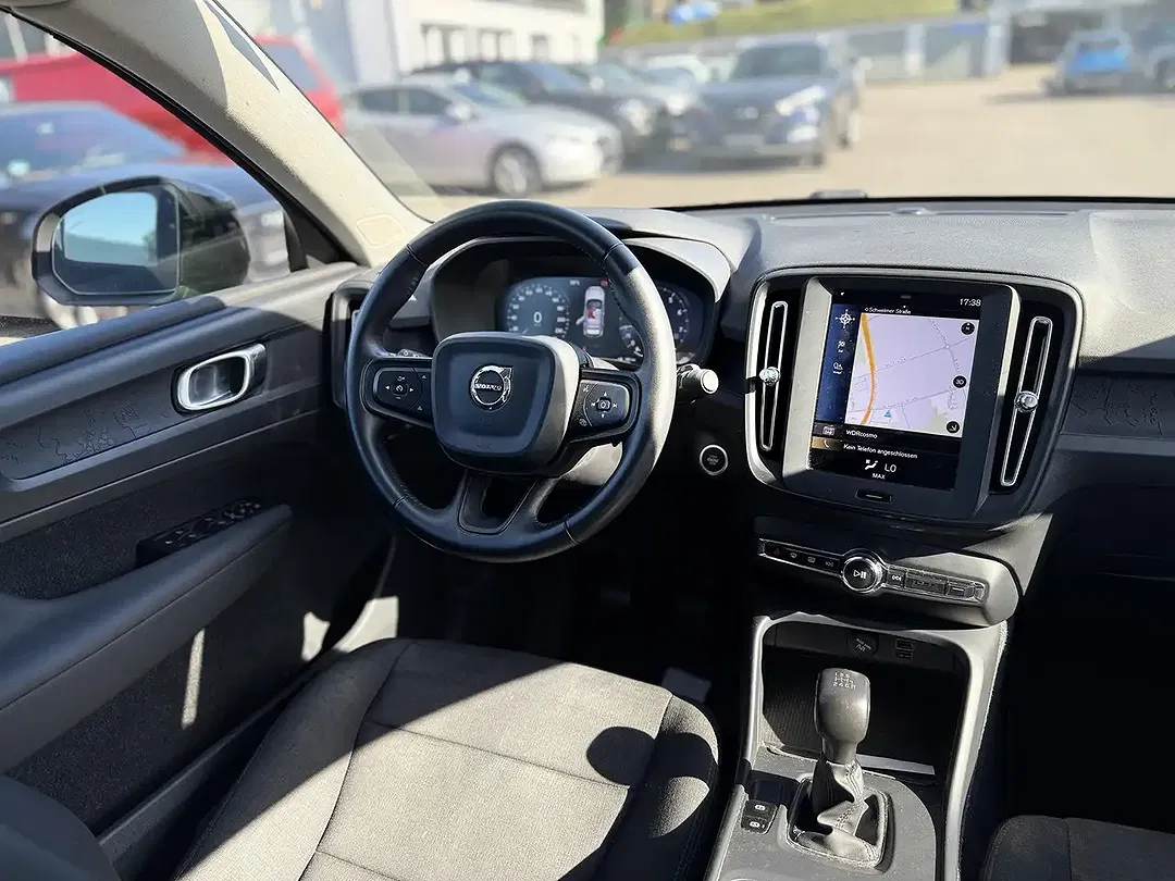 Volvo XC40 - Thumbnail 7
