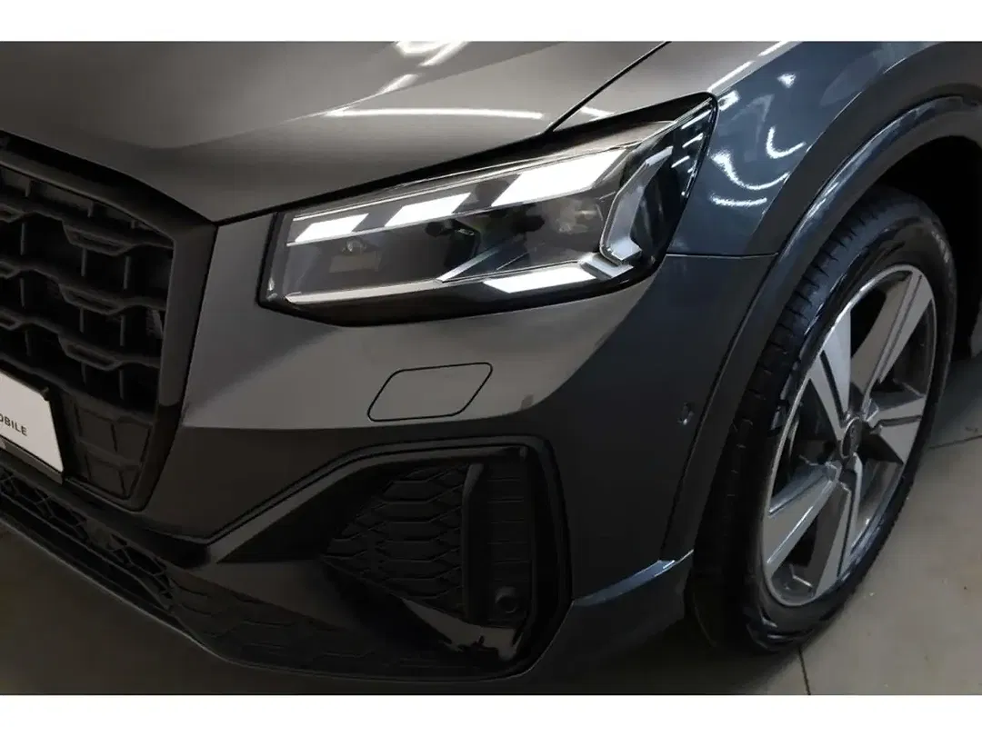 Audi Q2 - Thumbnail 6