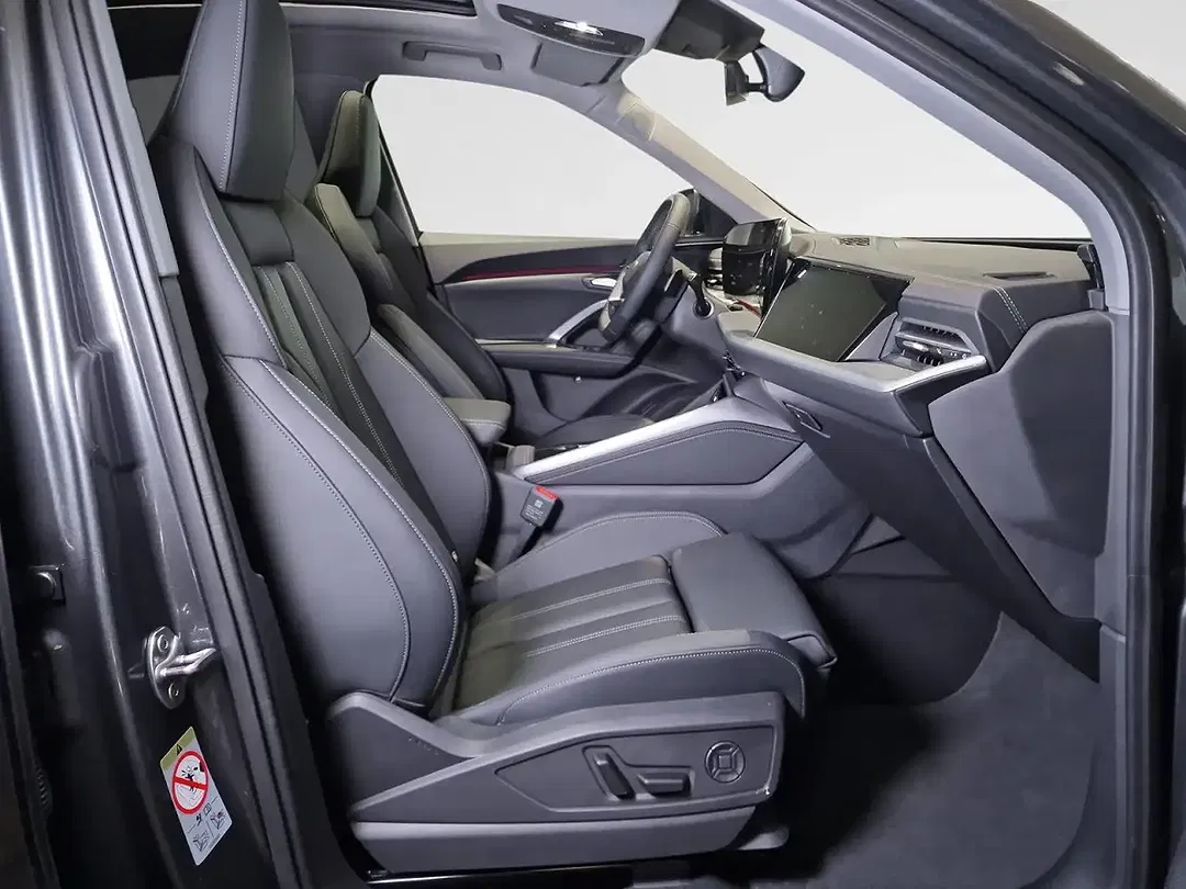 Audi Q5 - Thumbnail 10