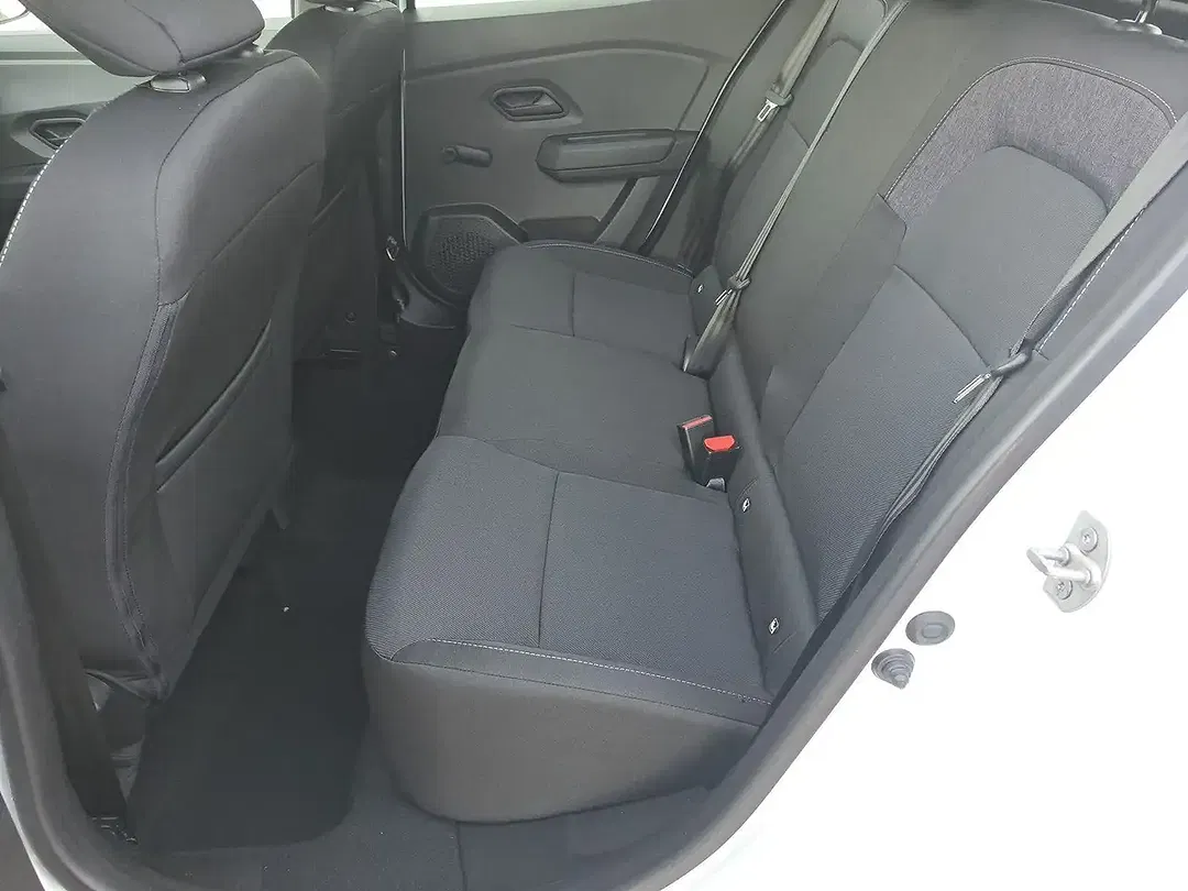Dacia Sandero - Thumbnail 11