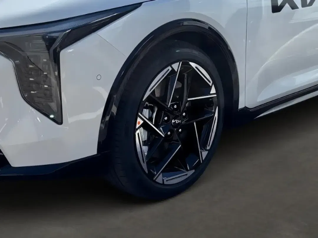 Kia K4 - Thumbnail 6