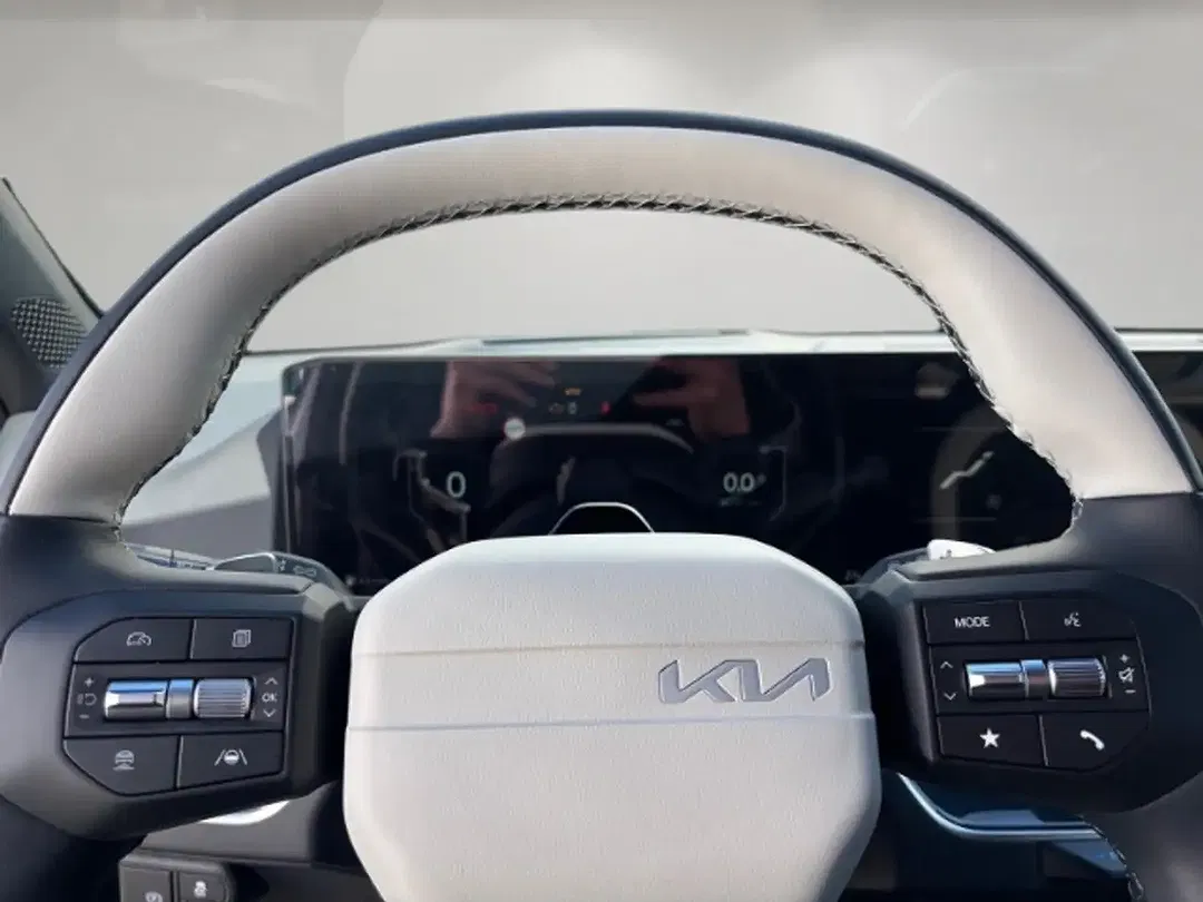 Kia K4 - Thumbnail 8