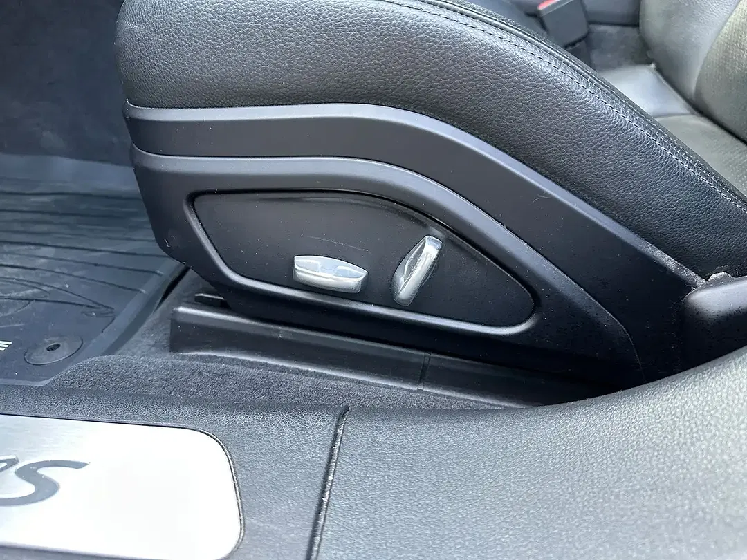 Porsche Panamera - Thumbnail 13