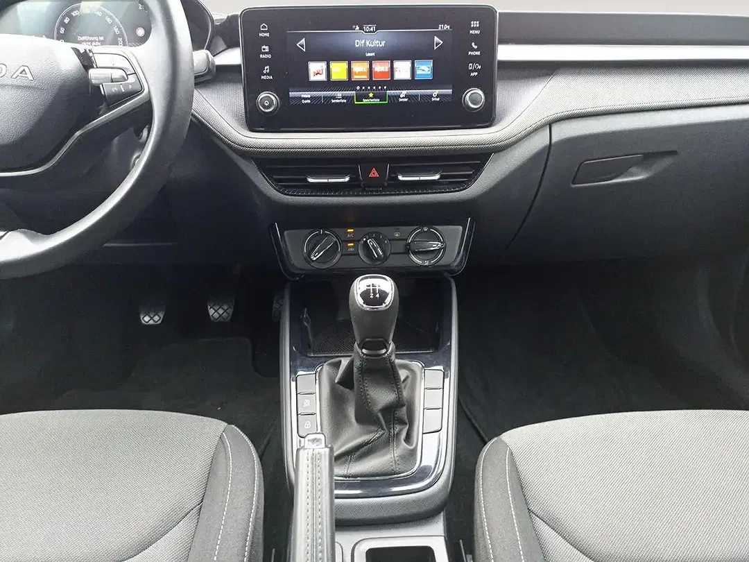 Skoda Fabia - Thumbnail 11