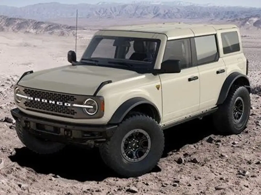Ford Bronco - Thumbnail 13