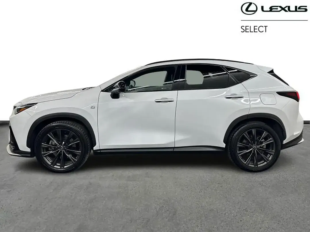 Lexus NX 450h+ - Thumbnail 3