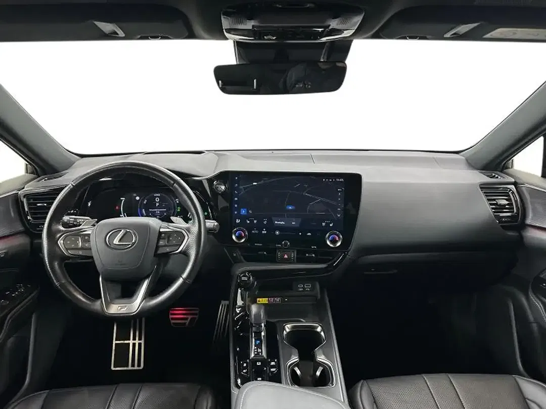 Lexus NX 450h+ - Thumbnail 7