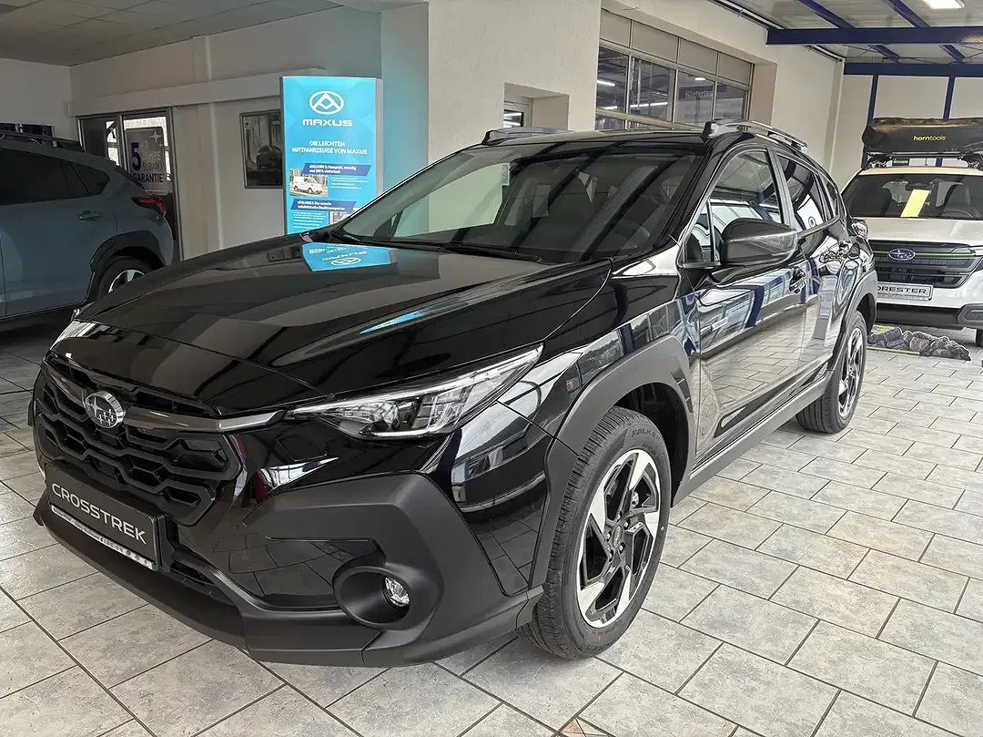 Subaru Crosstrek - Thumbnail 1