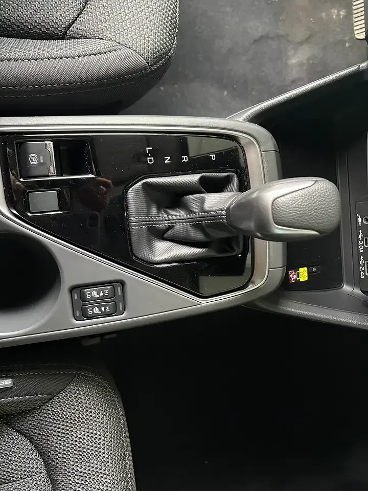 Subaru Crosstrek - Thumbnail 11