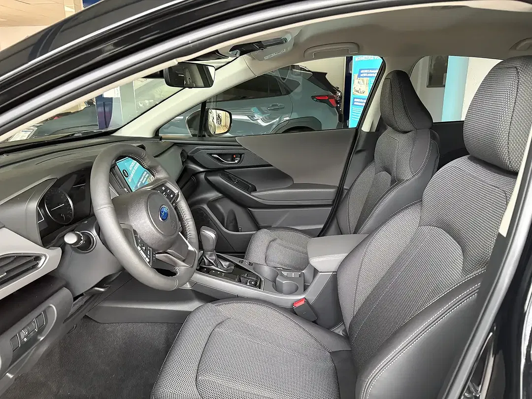 Subaru Crosstrek - Thumbnail 9