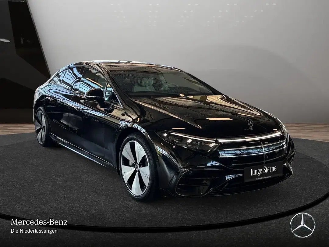 Mercedes-Benz EQS - Thumbnail 4