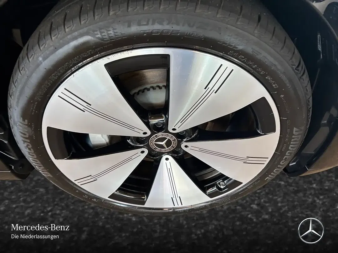 Mercedes-Benz EQS - Thumbnail 5