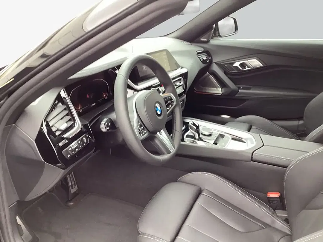 BMW Z4 - Thumbnail 11