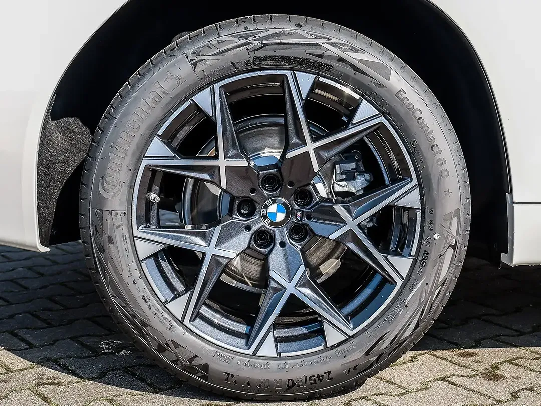 BMW X3 - Thumbnail 4