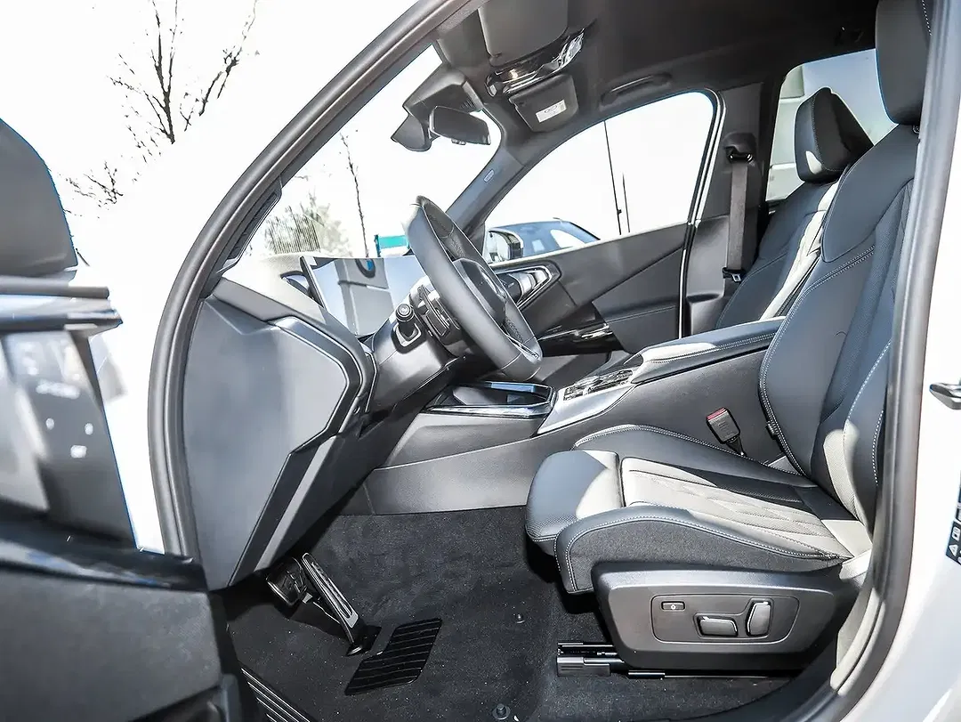 BMW X3 - Thumbnail 6