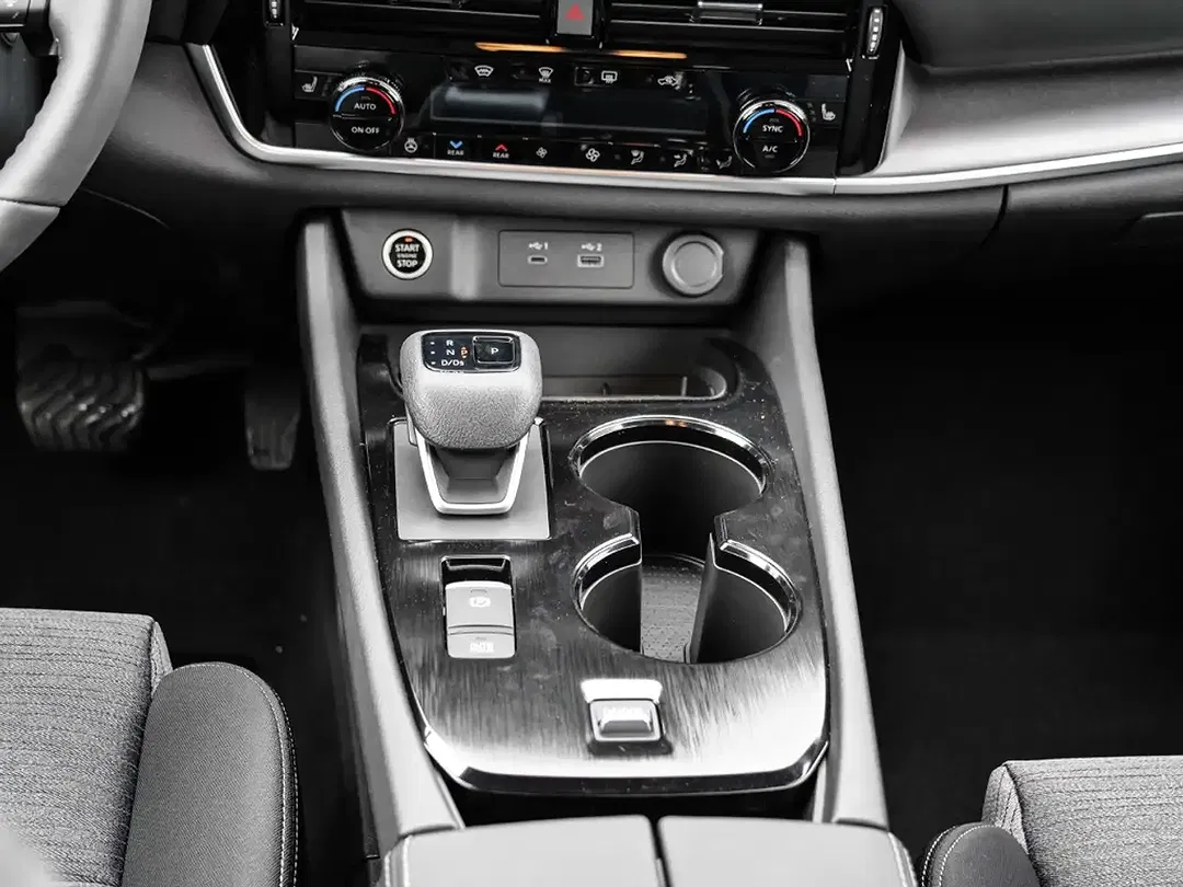 Nissan X-Trail - Thumbnail 11