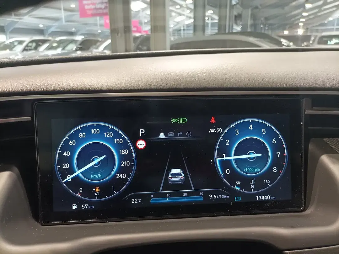 Hyundai TUCSON - Thumbnail 7