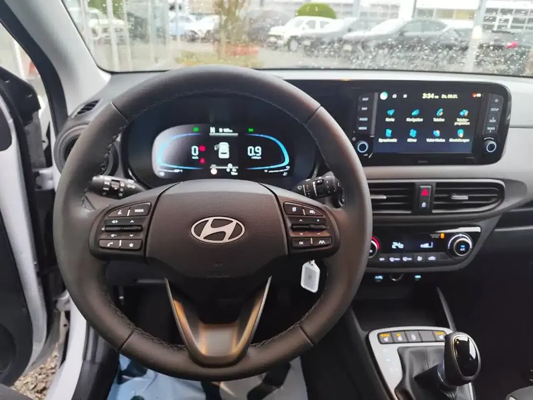 Hyundai i10 - Thumbnail 11