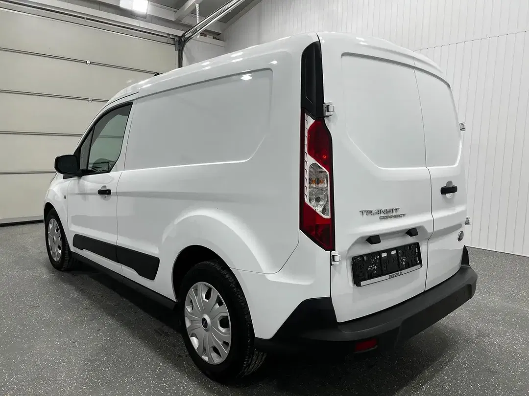 Ford Transit Connect - Thumbnail 3