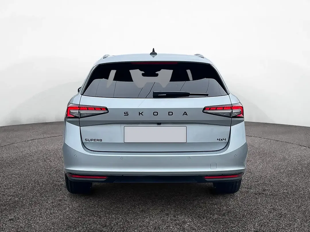 Skoda Superb - Thumbnail 5