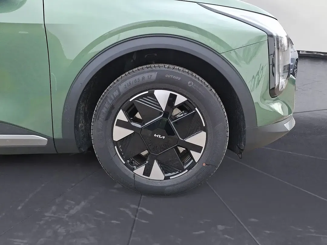 Kia Sportage - Thumbnail 11