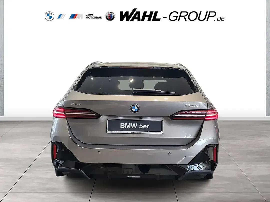 BMW 520 - Thumbnail 3