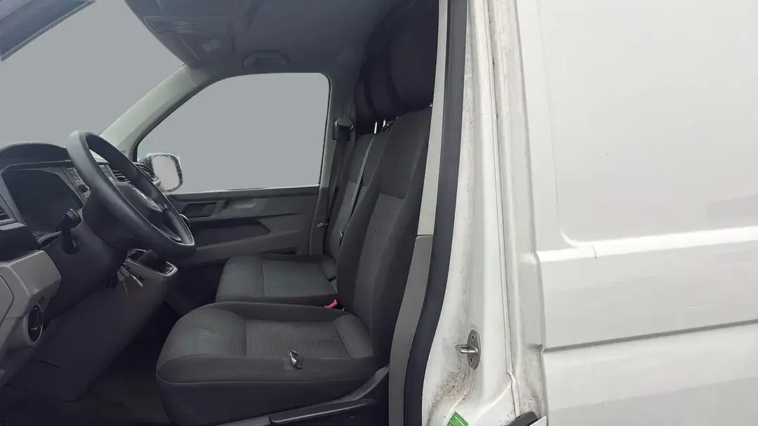 Volkswagen Transporter - Thumbnail 6