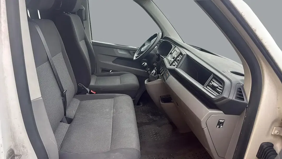 Volkswagen Transporter - Thumbnail 7