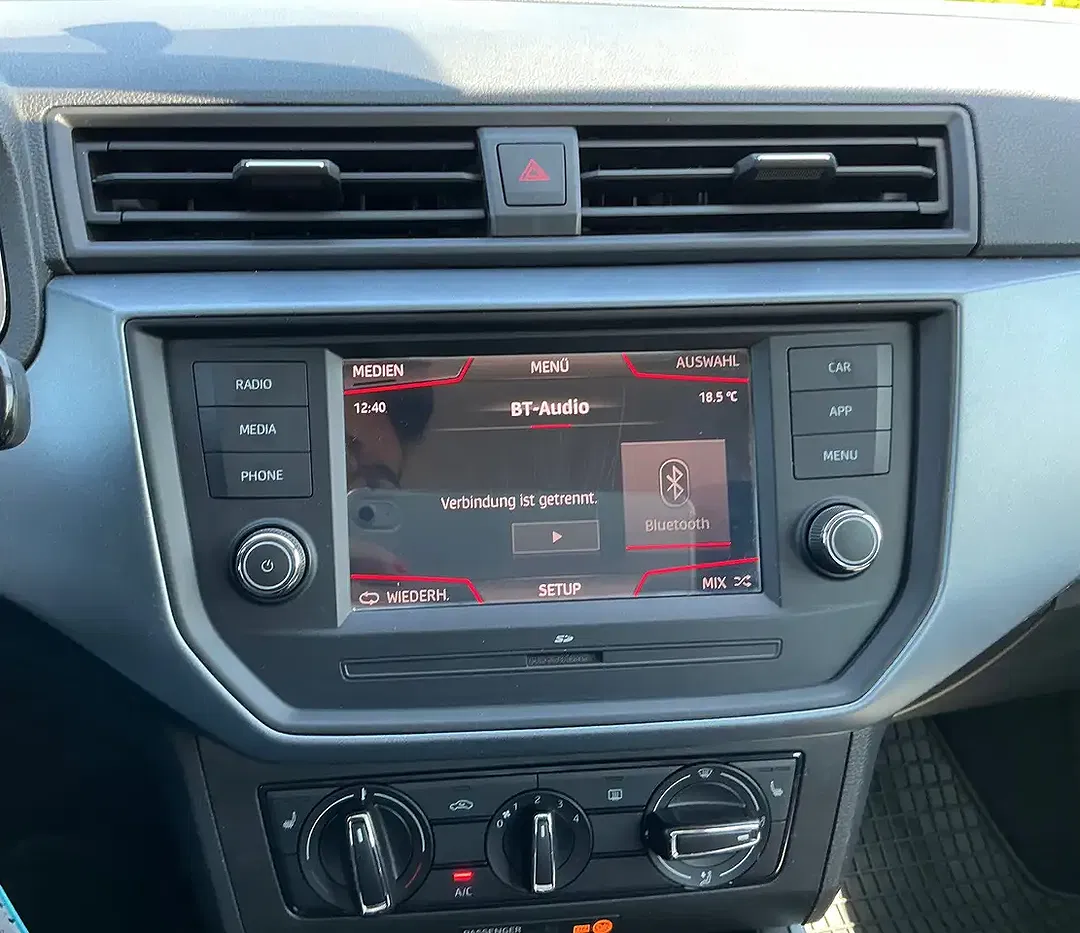 SEAT Arona - Thumbnail 14