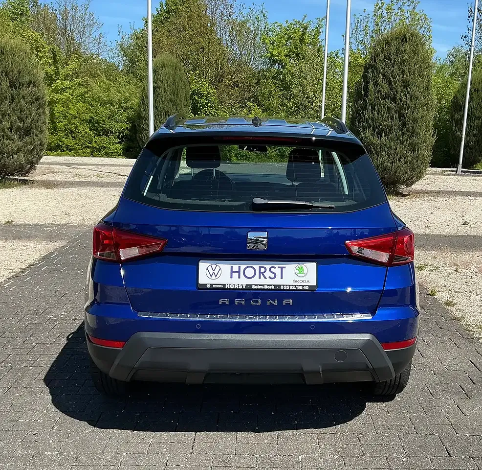 SEAT Arona - Thumbnail 4