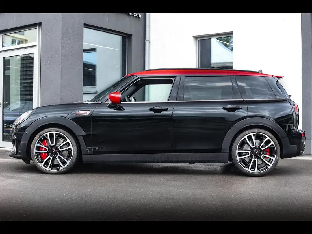 MINI Cooper Clubman - Thumbnail 2
