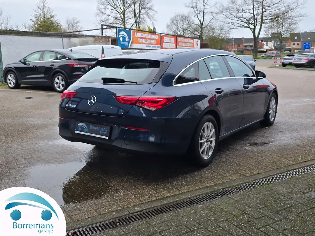 Mercedes-Benz CLA 180 - Thumbnail 11