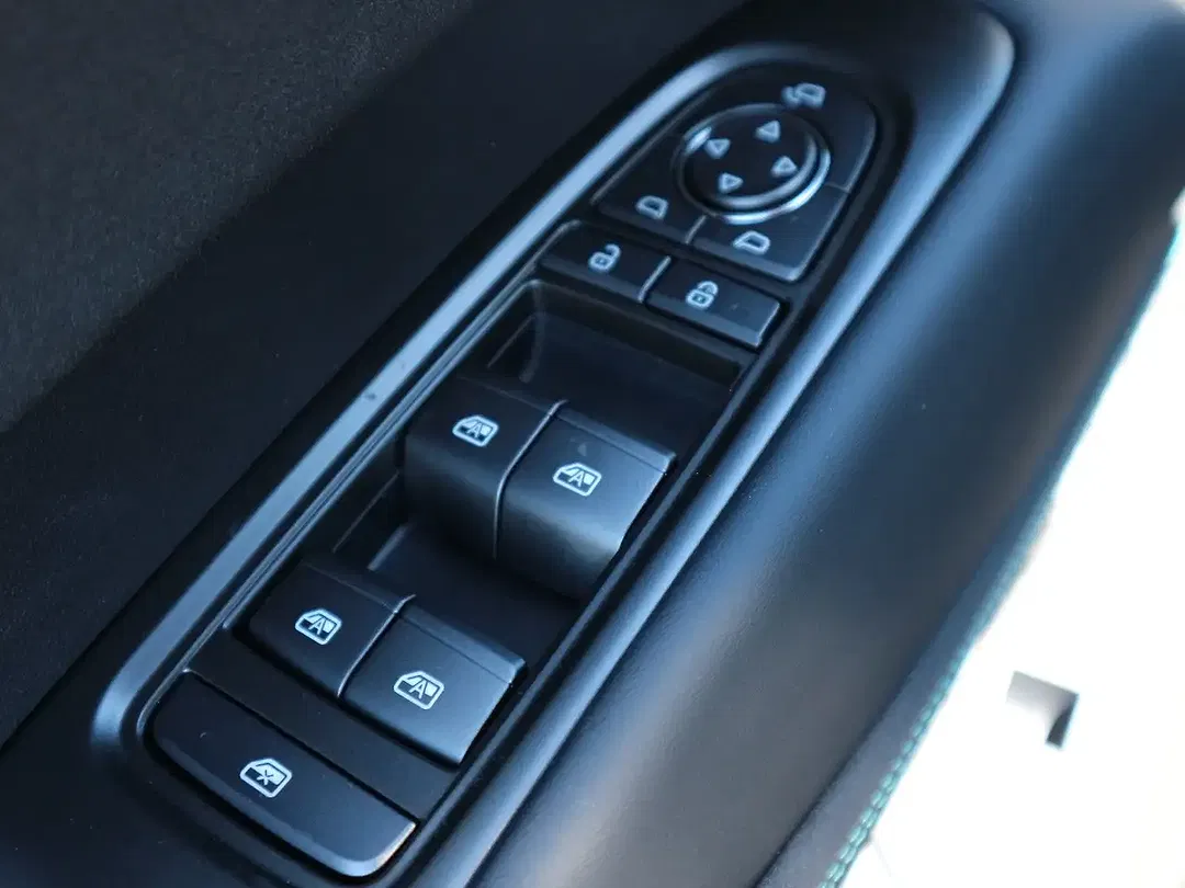 BYD Seal 6 - Thumbnail 14