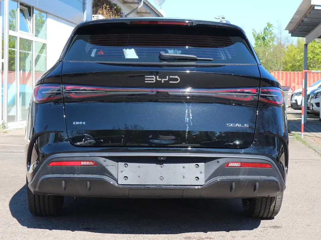 BYD Seal 6 - Thumbnail 6