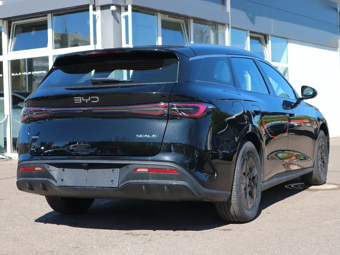 BYD Seal 6 - Thumbnail 7
