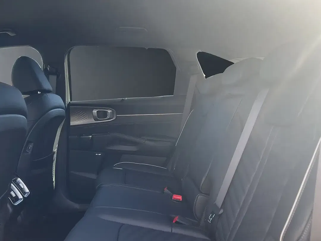Kia Sorento - Thumbnail 15