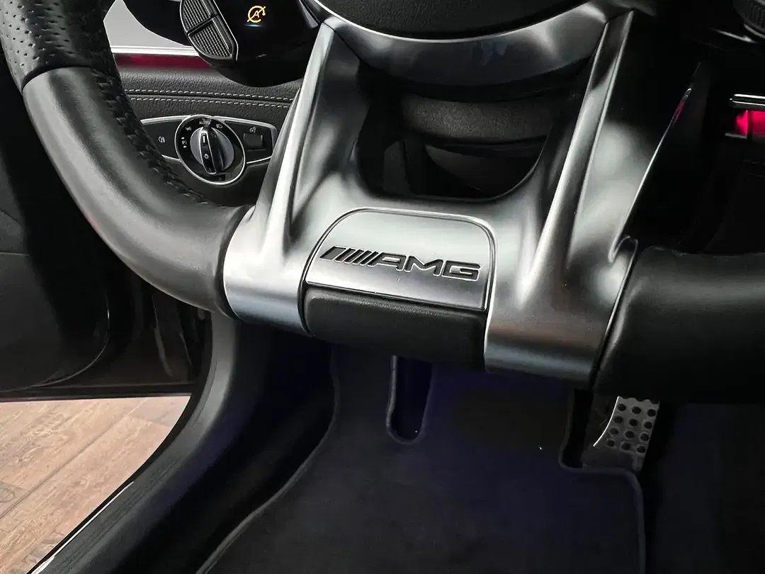 Mercedes-Benz AMG GT - Thumbnail 25