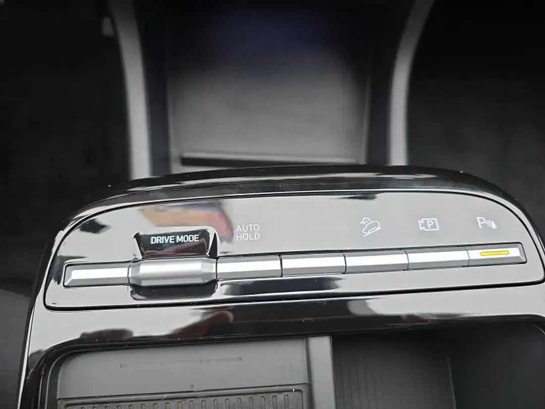 Hyundai TUCSON - Thumbnail 25