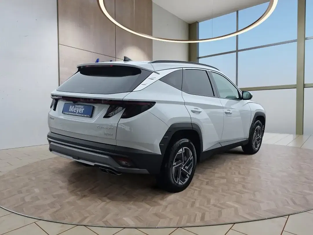 Hyundai TUCSON - Thumbnail 5