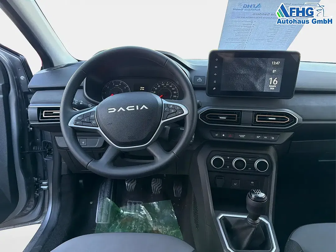 Dacia Sandero - Thumbnail 10