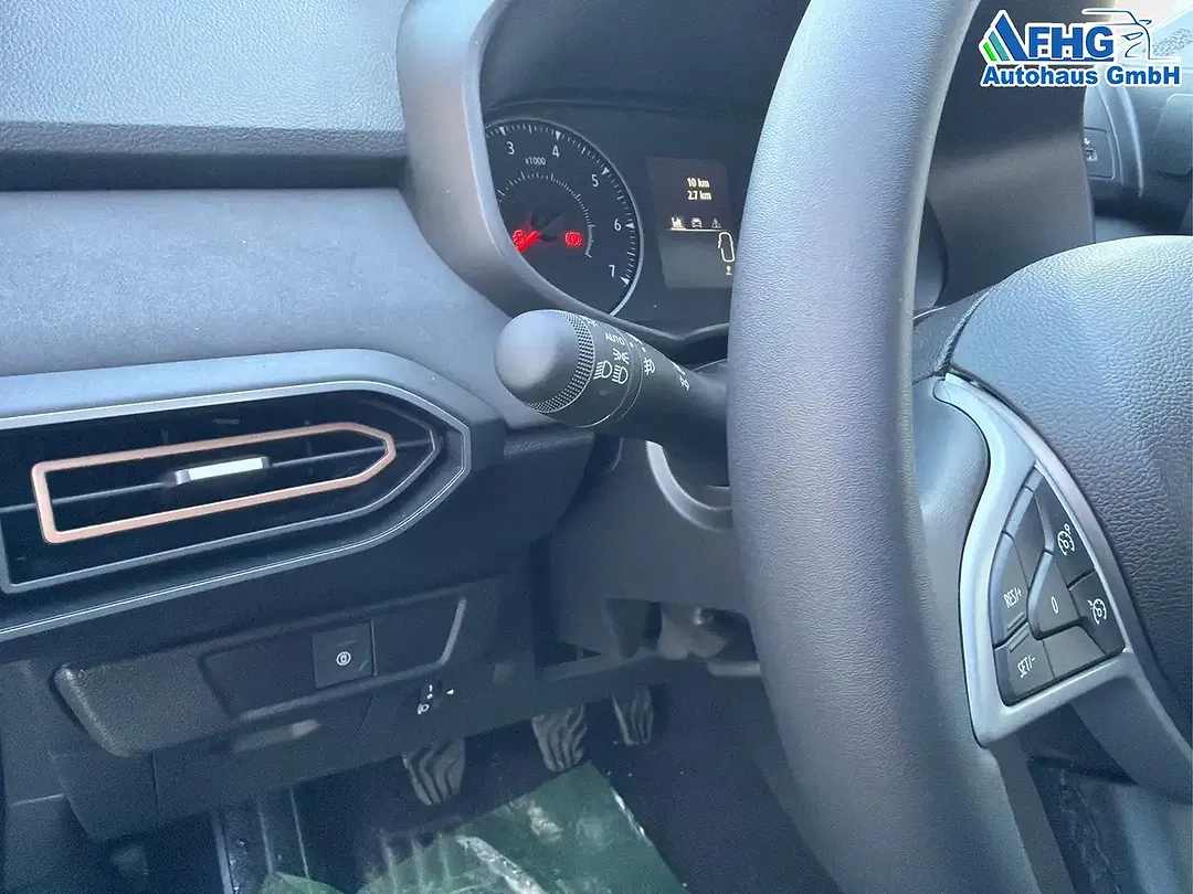 Dacia Sandero - Thumbnail 15