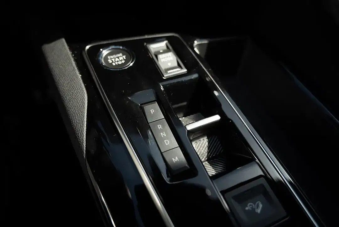 Peugeot 3008 - Thumbnail 11