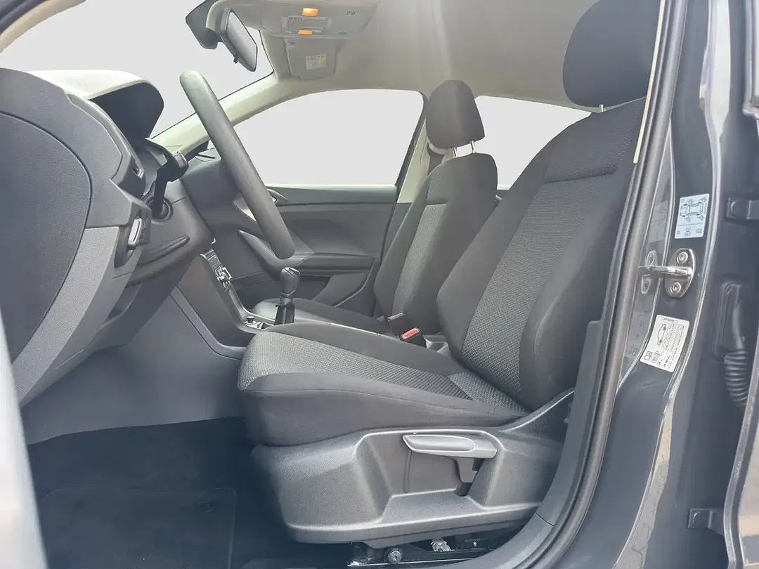 Volkswagen T-Cross - Thumbnail 10