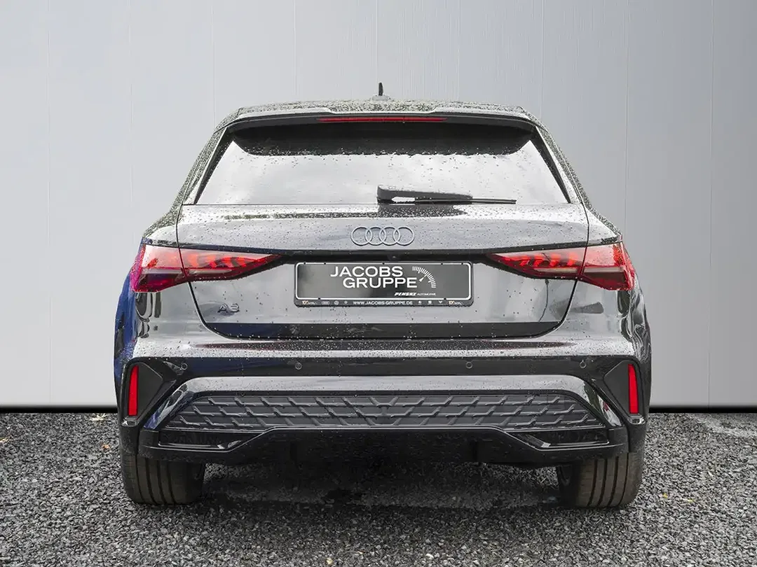 Audi A3 - Thumbnail 4