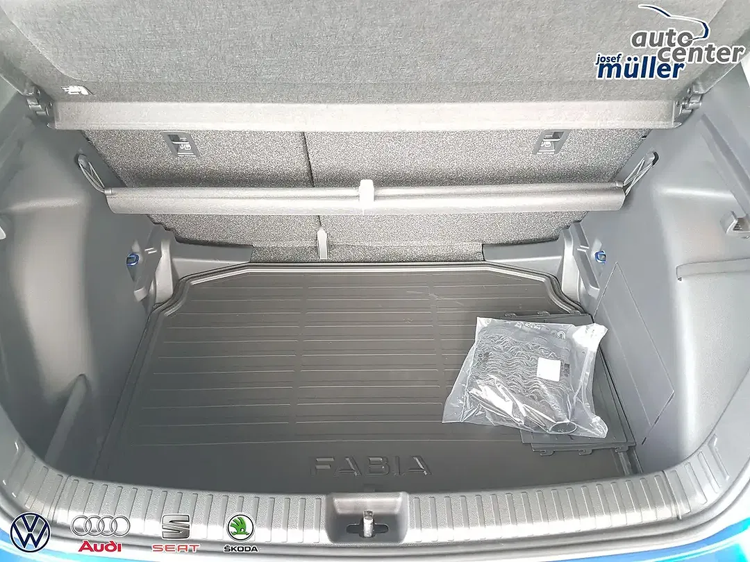Skoda Fabia - Thumbnail 9