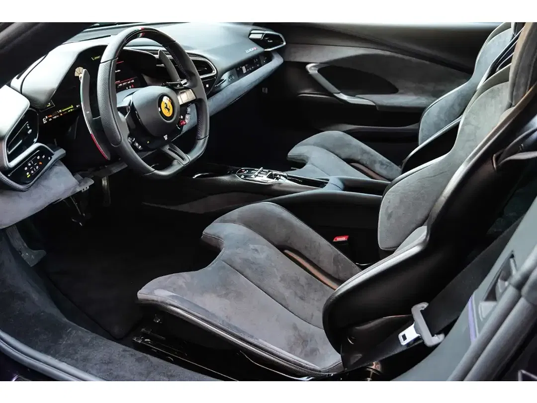 Ferrari 296 GTB - Thumbnail 13