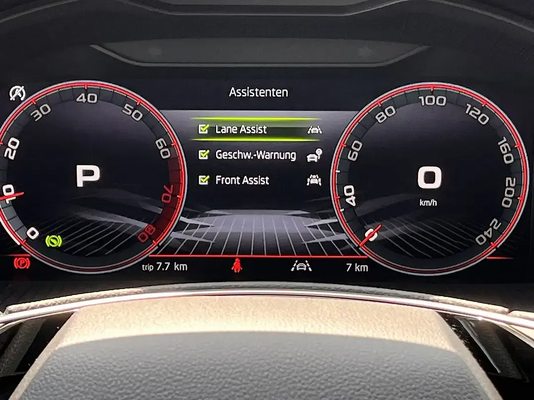 Skoda Kamiq - Thumbnail 15