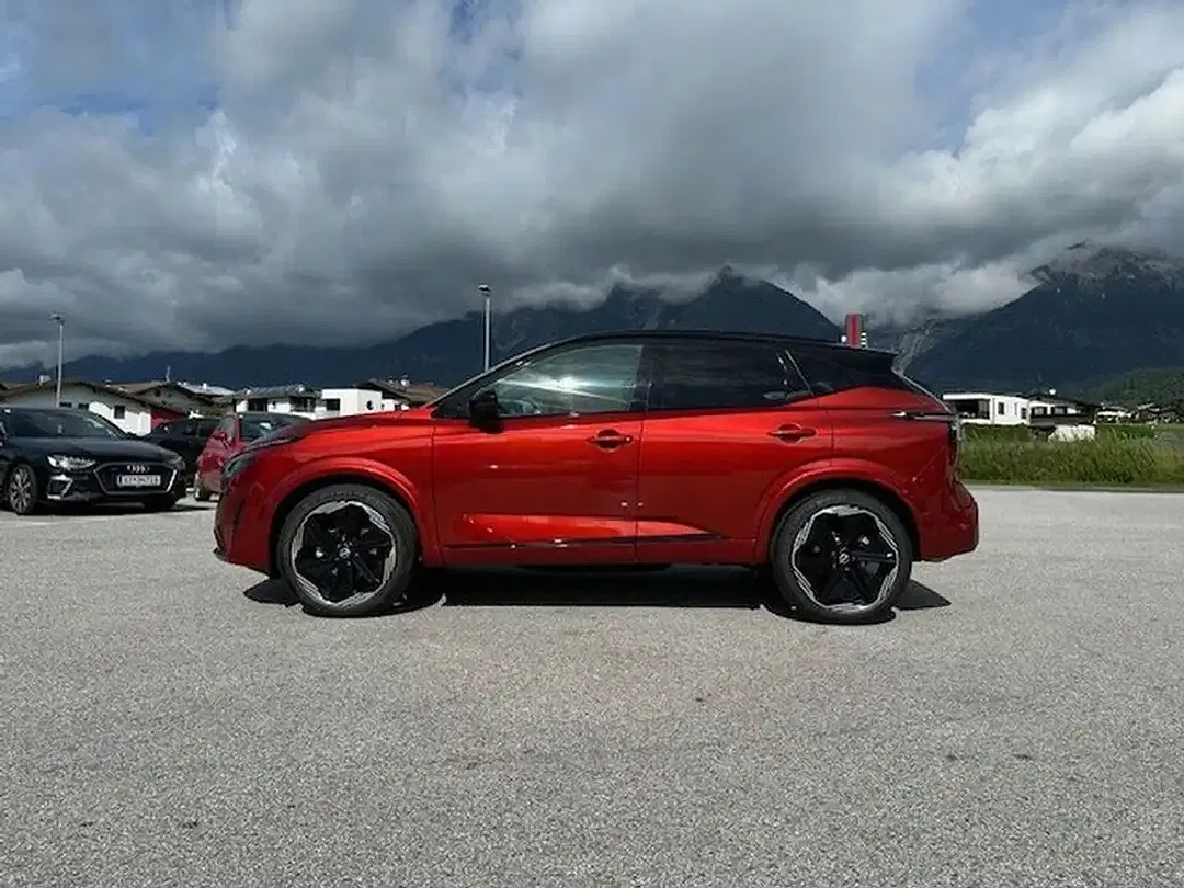 Nissan Qashqai - Thumbnail 3