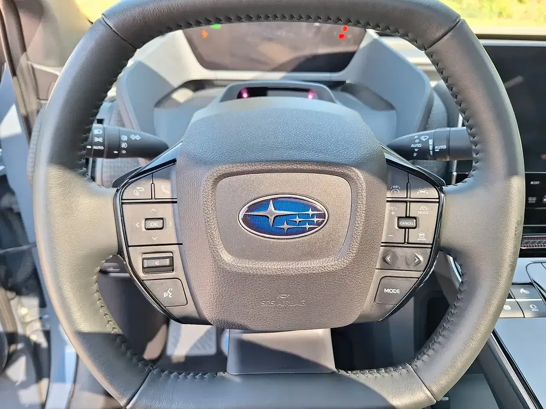 Subaru Solterra - Thumbnail 7
